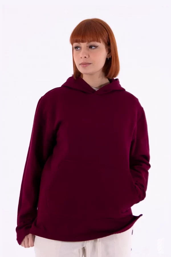 Contamination-free one size hoodie in color cherry