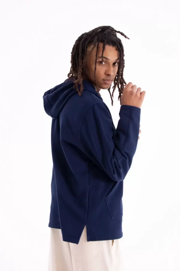 Contamination-free one size hoodie in color navy